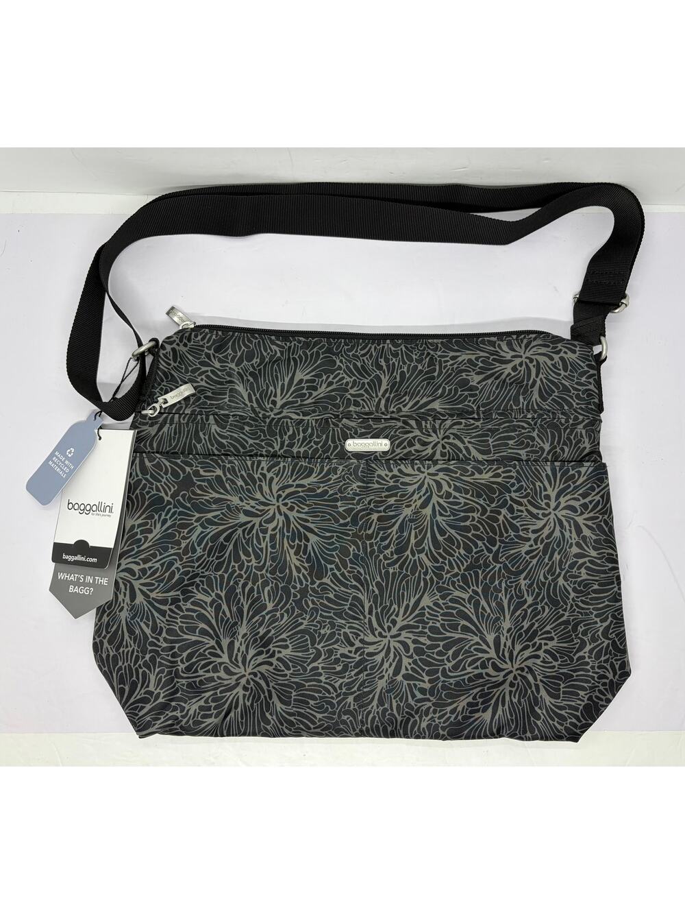 Baggallini NWT Voyage Slip Pocket Hobo Crossbody Purse Gray Pattern